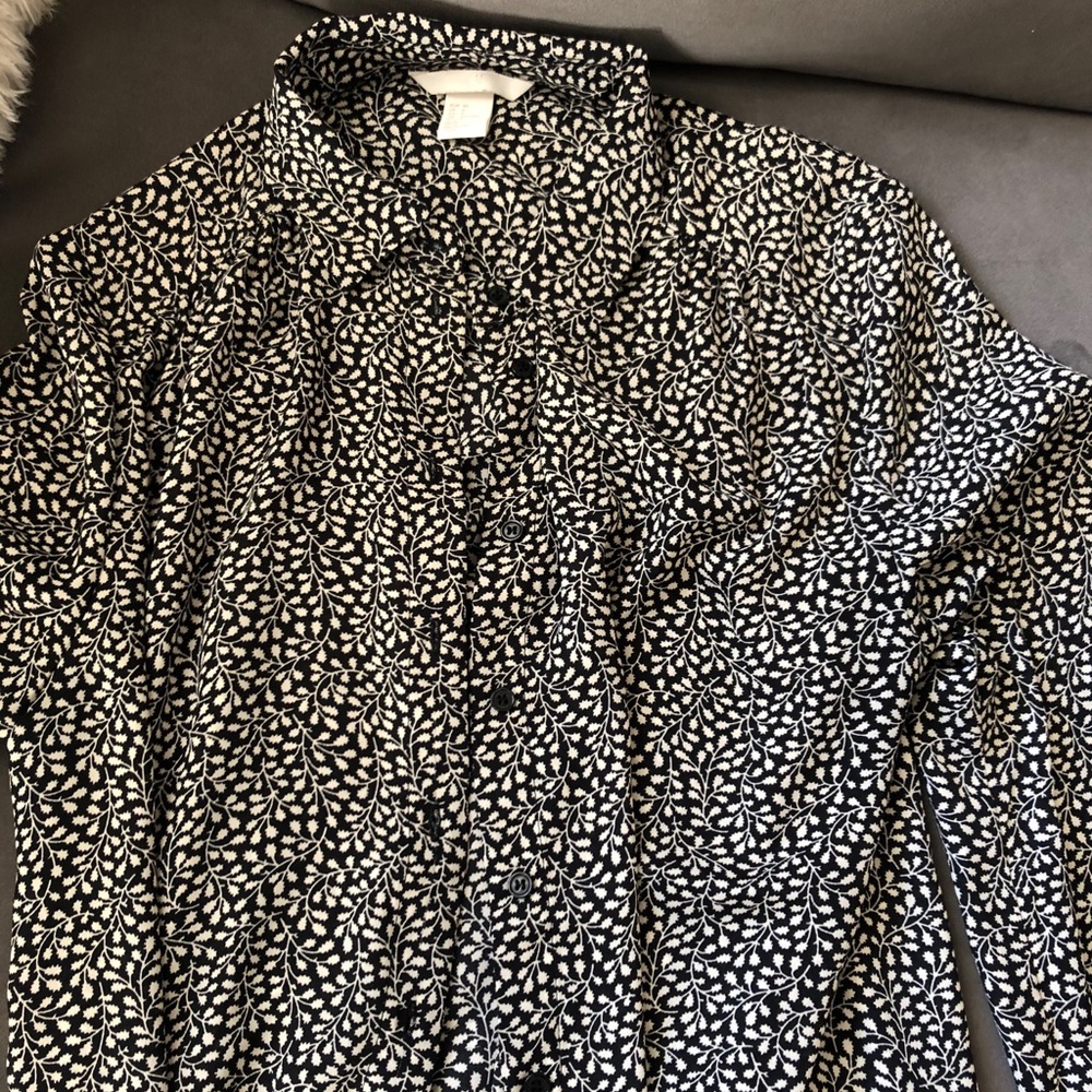 H&M button down shirt size 6
